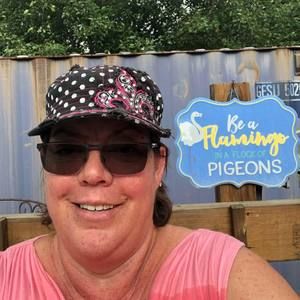 Meet your Posher, Stacey